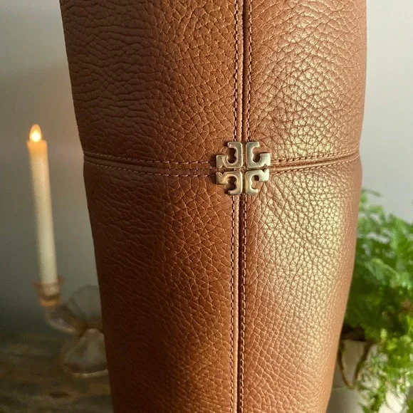 Tory Burch ‘Jolie’ Tall Luxury Riding Boots Pebbled Leather Womens 8.5 Tan Brown